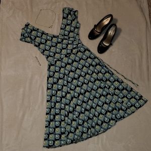 Beautiful DressBarn size 4 Dress! EUC!!